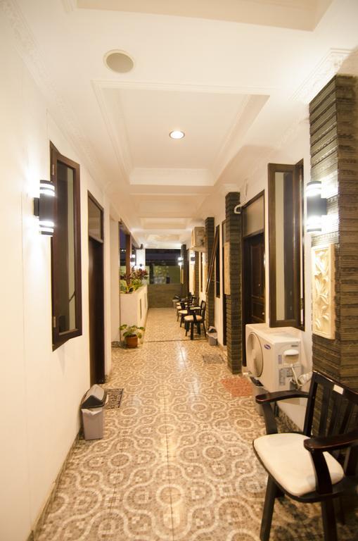 Guest House Salon Fora Gegerkalong Setiabudhi Bandung Kültér fotó